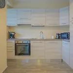 Coroni 1 Cu Panoramica Apartment Brasov