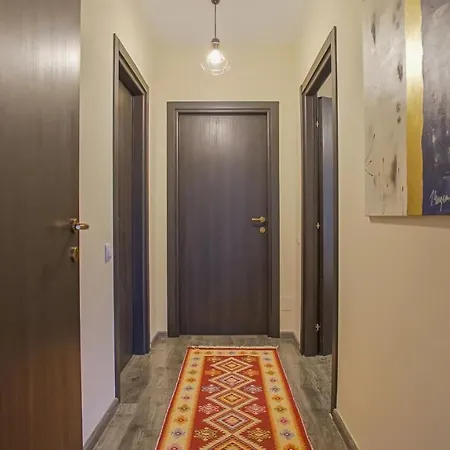 Coroni 1 Cu Panoramica Apartment Brasov