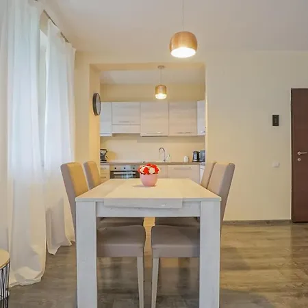 Coroni 1 Cu Panoramica *