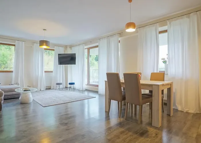 Apartment Coroni 1 Cu Panoramica