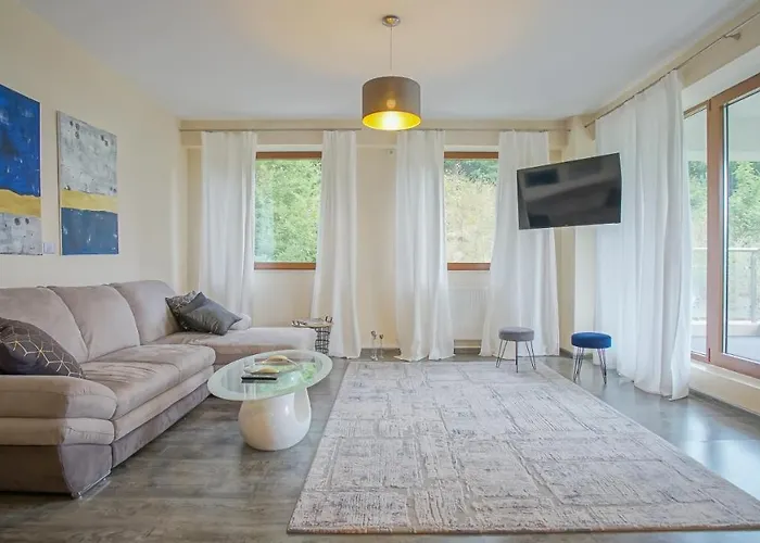 Coroni 1 Cu Panoramica Lägenhet Braşov